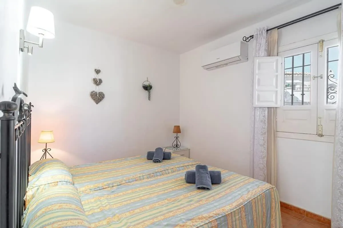 Apartment 19C Las Palmas Oasis De Capistrano Nerja