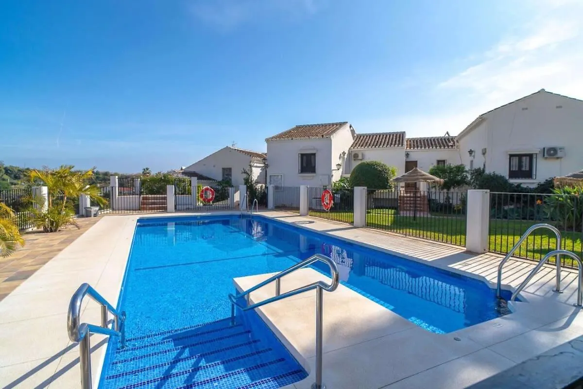 Apartment 19C Las Palmas Oasis De Capistrano Nerja Spain