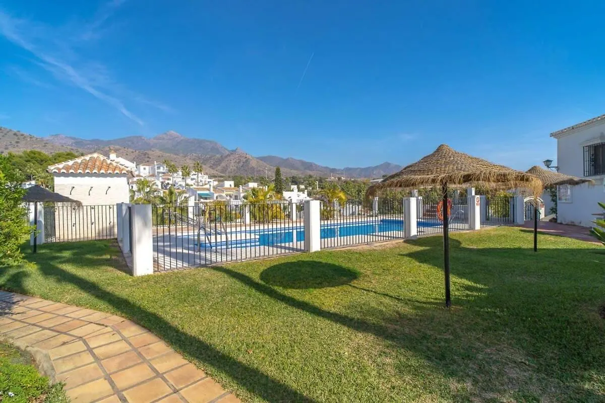 19C Las Palmas Oasis De Capistrano Nerja