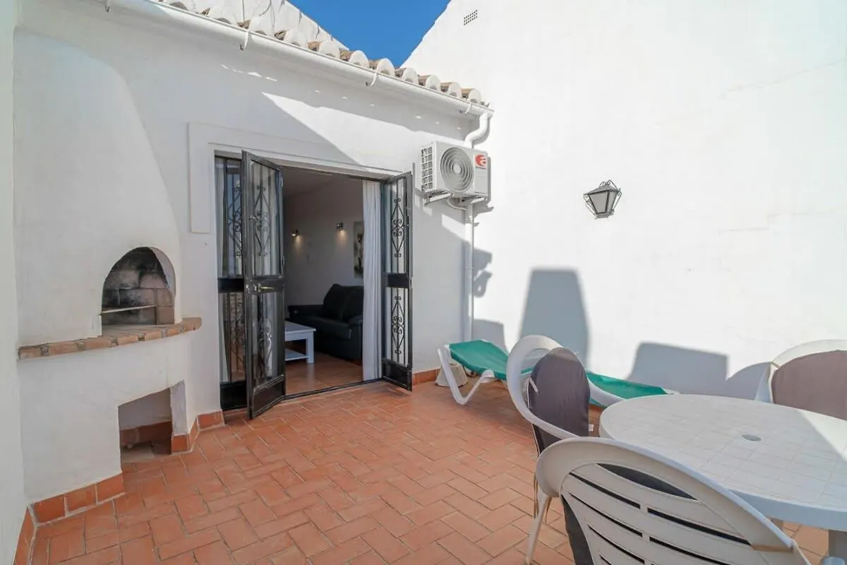 Apartment 19C Las Palmas Oasis De Capistrano Nerja