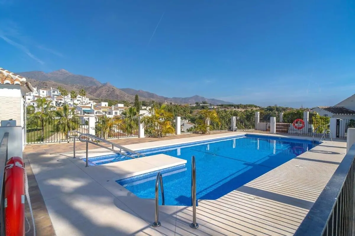 19C Las Palmas Oasis De Capistrano Nerja Apartment
