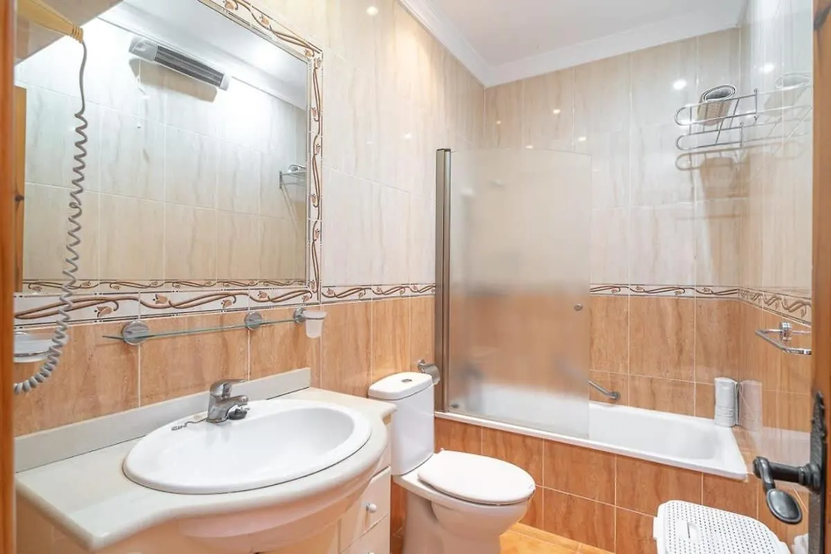 Apartment 19C Las Palmas Oasis De Capistrano Nerja Spain